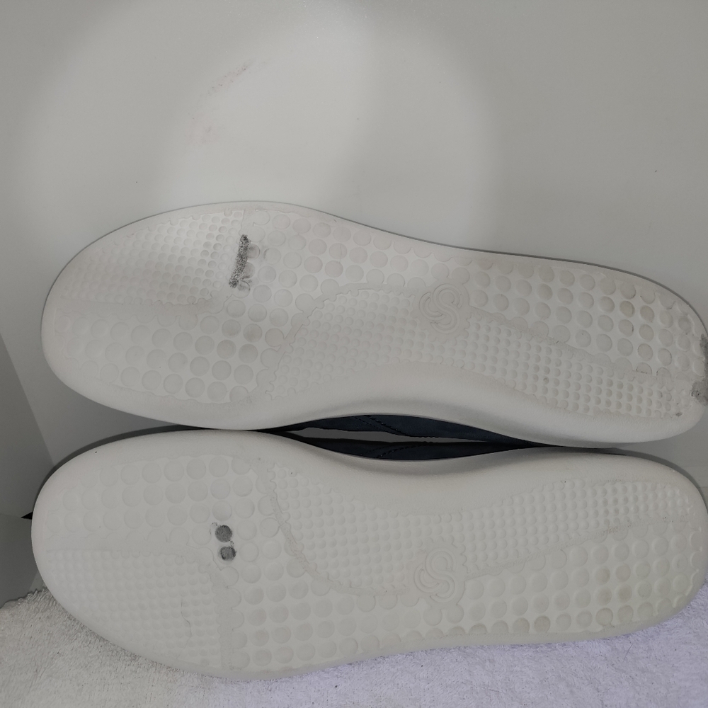 Clarks Solid Blue Coloured Slip-On Textile Women's Shoespre-owned Size 10 - Picture 7 of 7